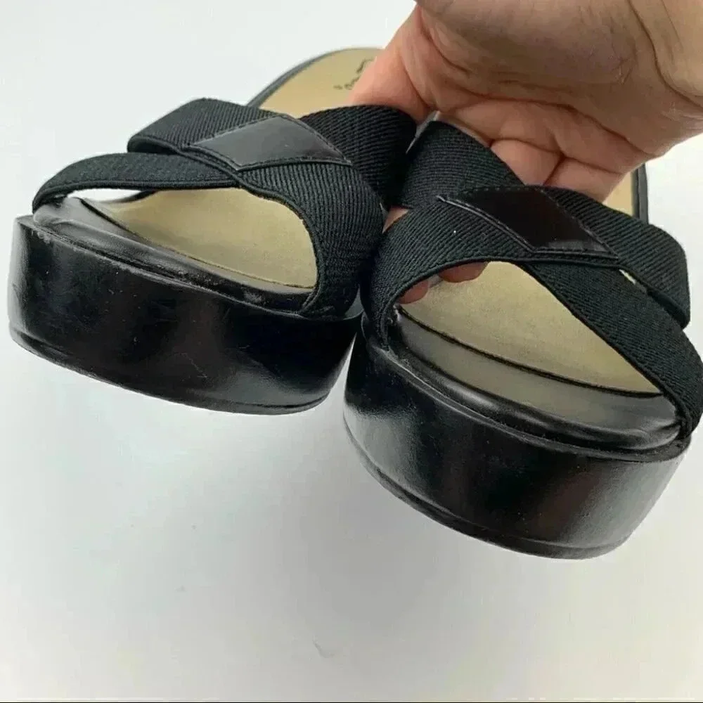 Candies womens sandals size 9.5 black chunky platforms 90s y2k vintage